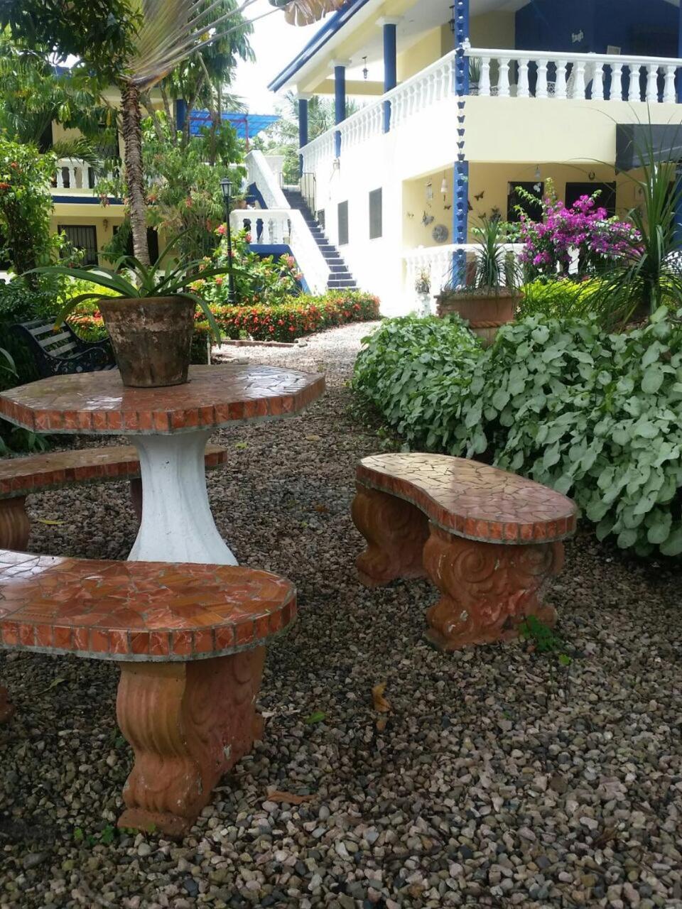 サンティアゴ・デ・ロス・カバリェロス Sana El Jardin Secretoホステル エクステリア 写真